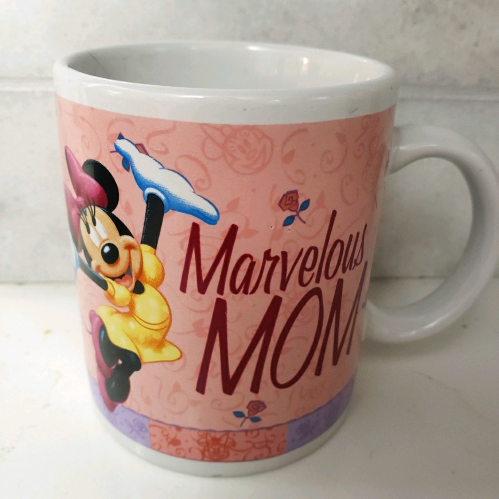 Marvelous Mom Disney's minnie mug
